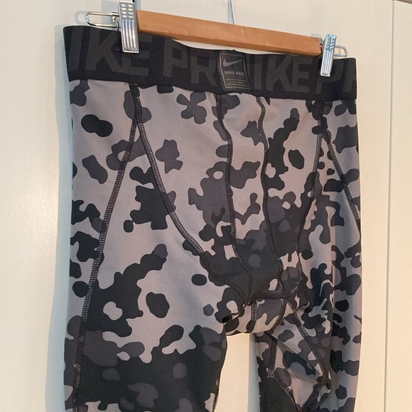 Nike Pro camouflage compression leggings L - Picture 6 of 16